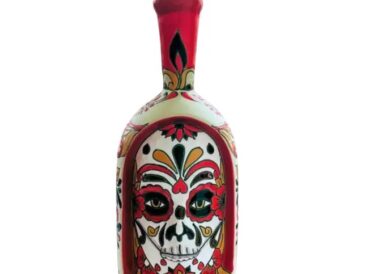 A Collector's Delight: Dos Artes 2023 Day of the Dead Skull Añejo