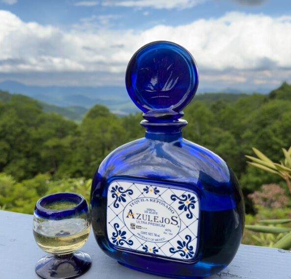 Reseña de Azulejos Masterpiece Tequila Reposado Ultra Premium