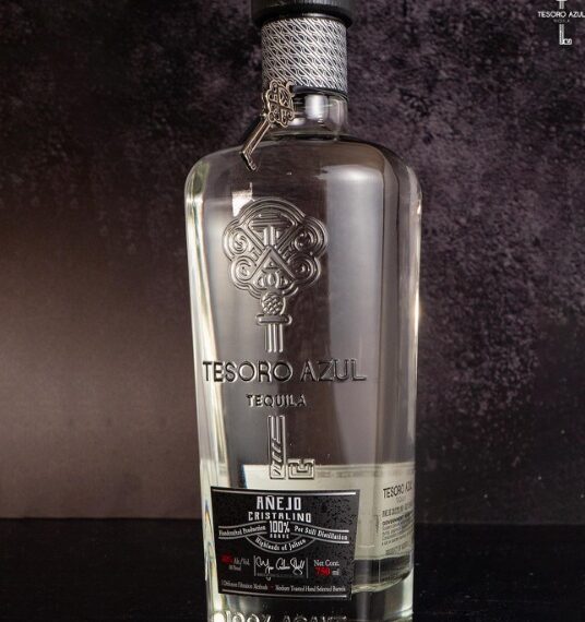 Review of Tesoro Azul Cristalino Añejo Tequila