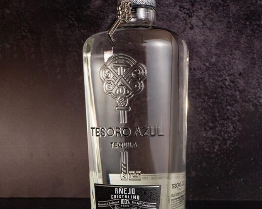 Reseña de Tesoro Azul Cristalino Añejo Tequila
