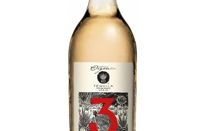 A Review of 123 Organic Tequila Añejo (Tres)